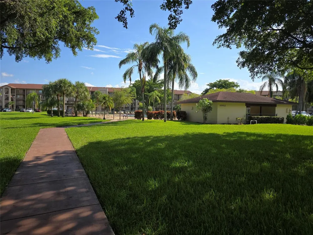 1200 SW 137TH AVENUE #312E Pembroke Pines, FL 33027