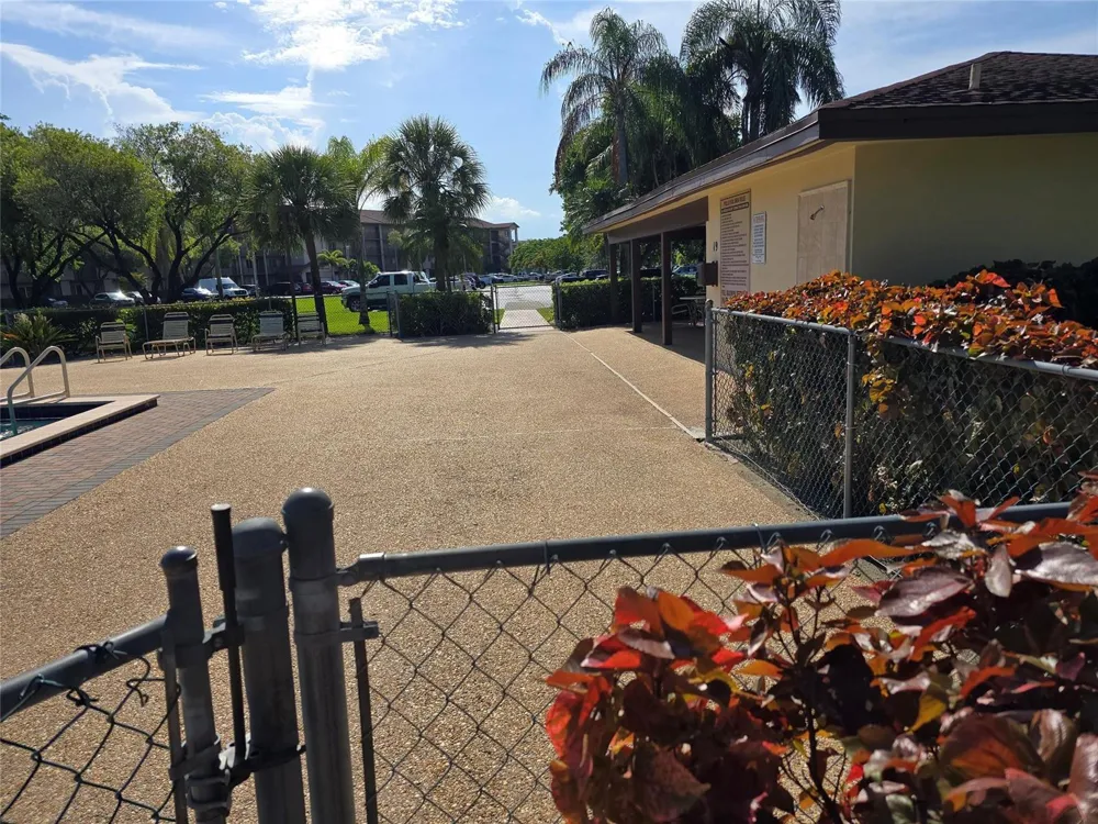 1200 SW 137TH AVENUE #312E Pembroke Pines, FL 33027