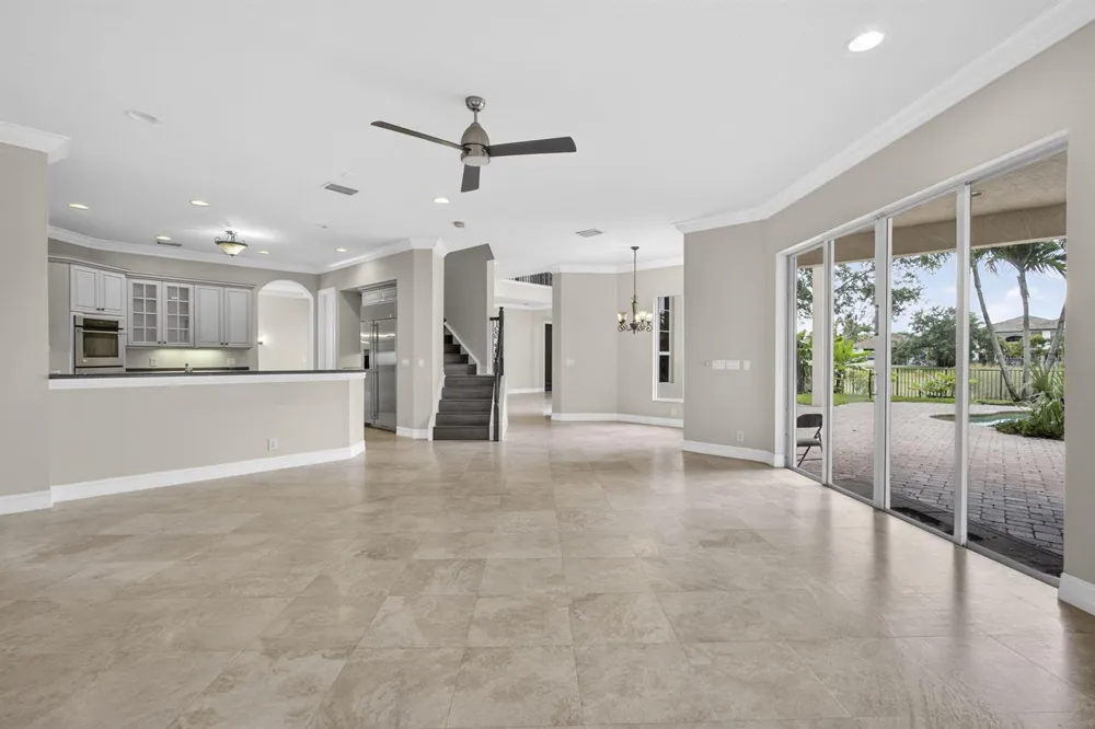 625 GLENFIELD WAY Royal Palm Beach, FL 33411