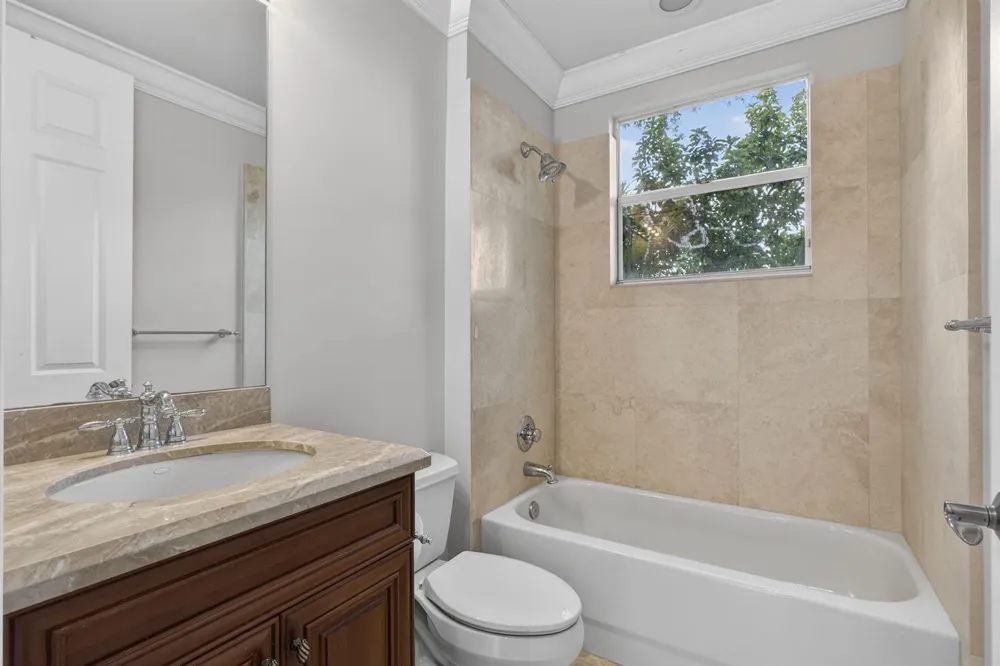 625 GLENFIELD WAY Royal Palm Beach, FL 33411