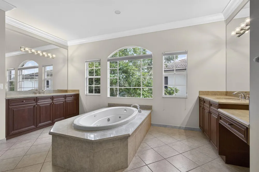 625 GLENFIELD WAY Royal Palm Beach, FL 33411