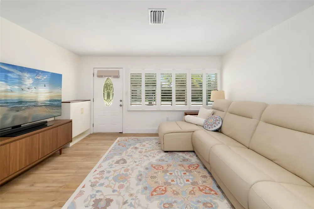 3169 ALTA VISTA STREET Sarasota, FL 34237