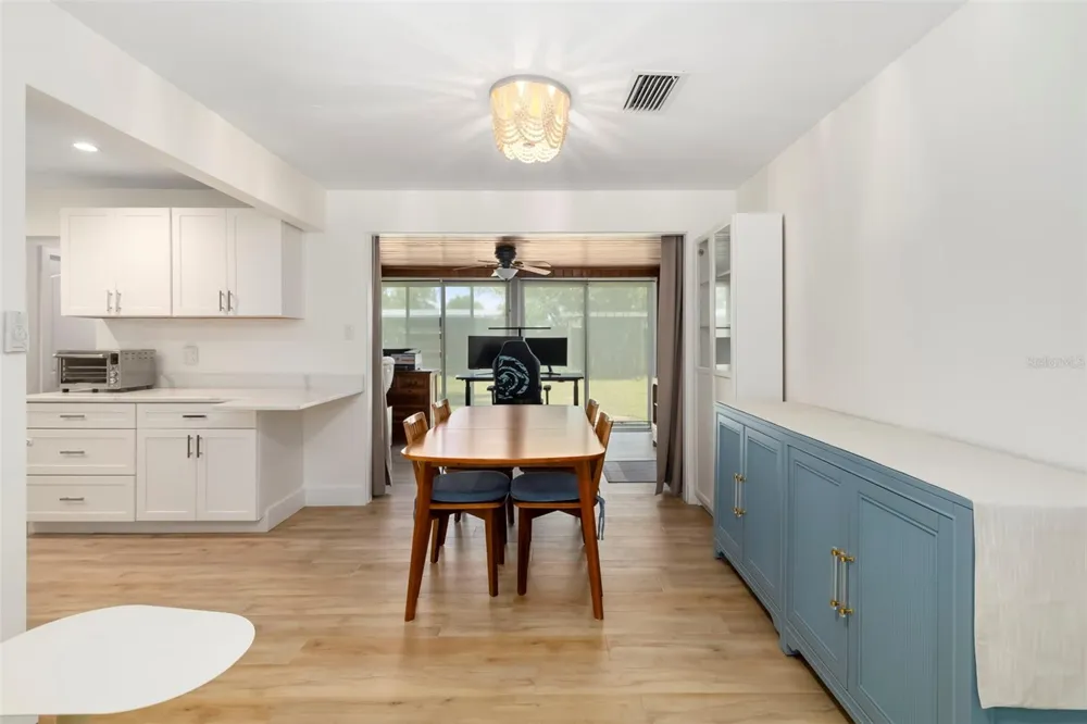 3169 ALTA VISTA STREET Sarasota, FL 34237