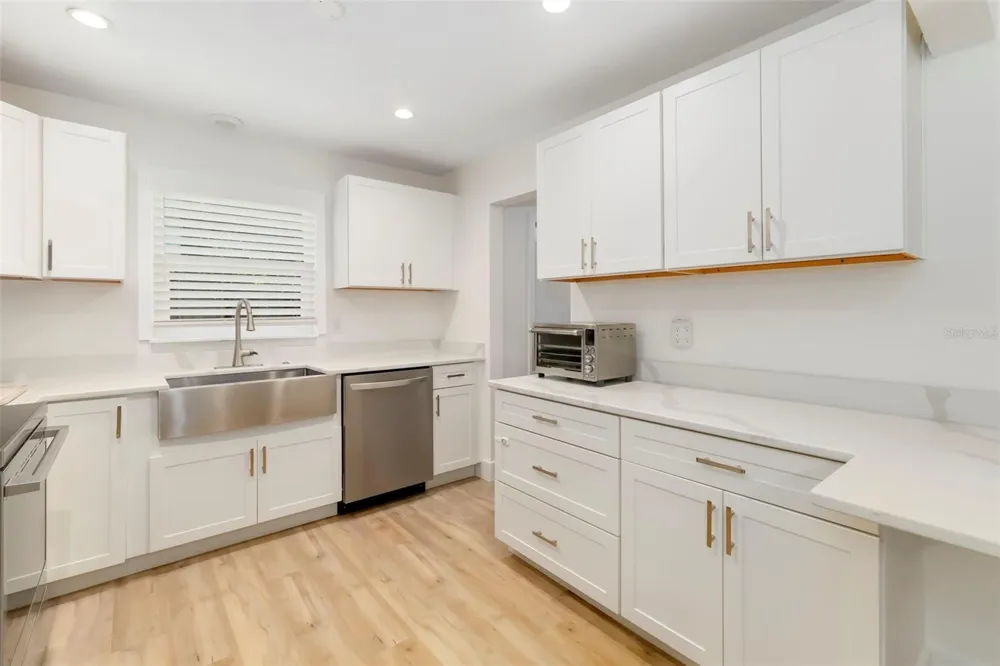3169 ALTA VISTA STREET Sarasota, FL 34237