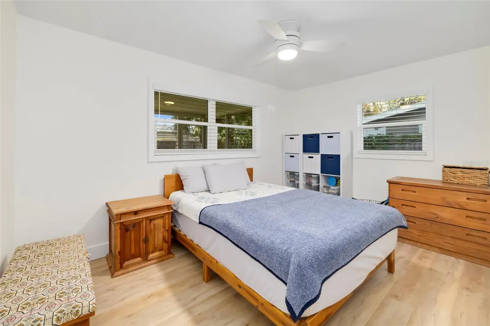 3169 ALTA VISTA STREET Sarasota, FL 34237