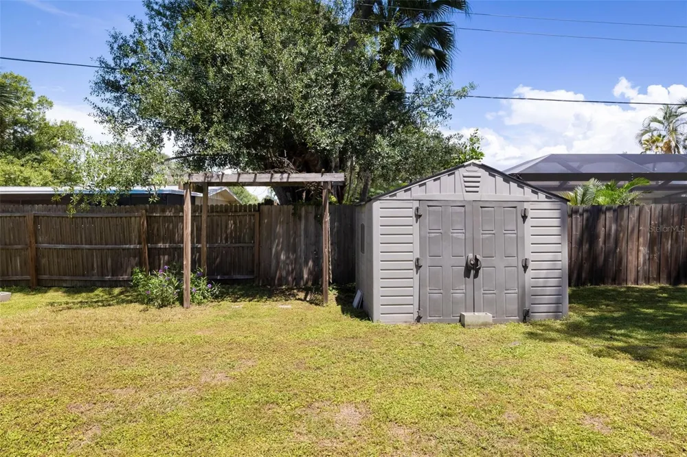 3169 ALTA VISTA STREET Sarasota, FL 34237