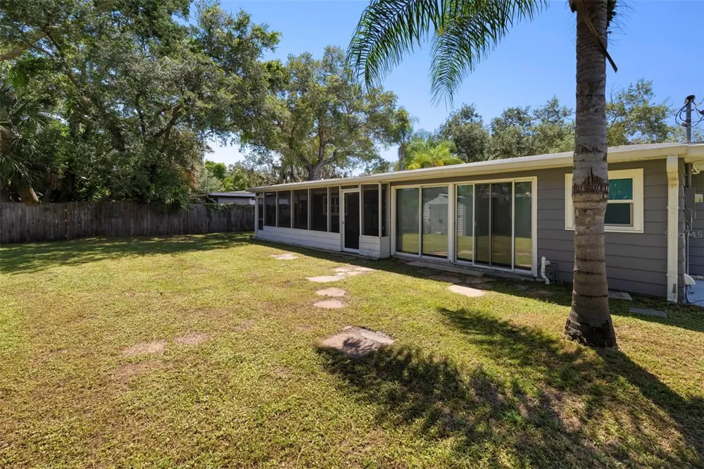 3169 ALTA VISTA STREET Sarasota, FL 34237