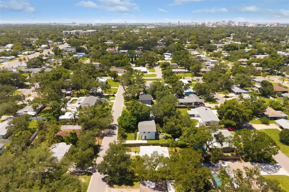 3169 ALTA VISTA STREET Sarasota, FL 34237