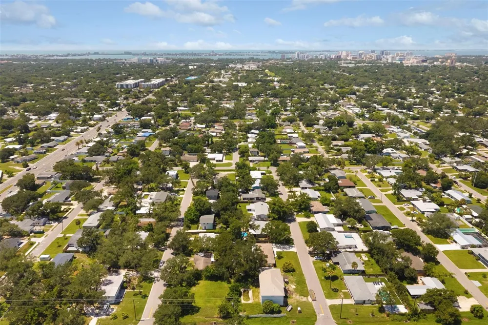 3169 ALTA VISTA STREET Sarasota, FL 34237