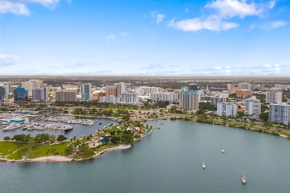 3169 ALTA VISTA STREET Sarasota, FL 34237