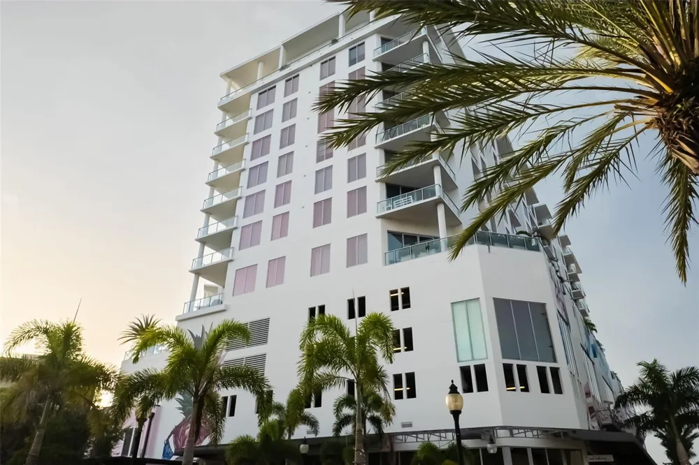 3169 ALTA VISTA STREET Sarasota, FL 34237