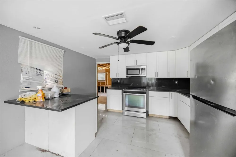 4275 SOUTHLAND AVENUE Port Charlotte, FL 33953