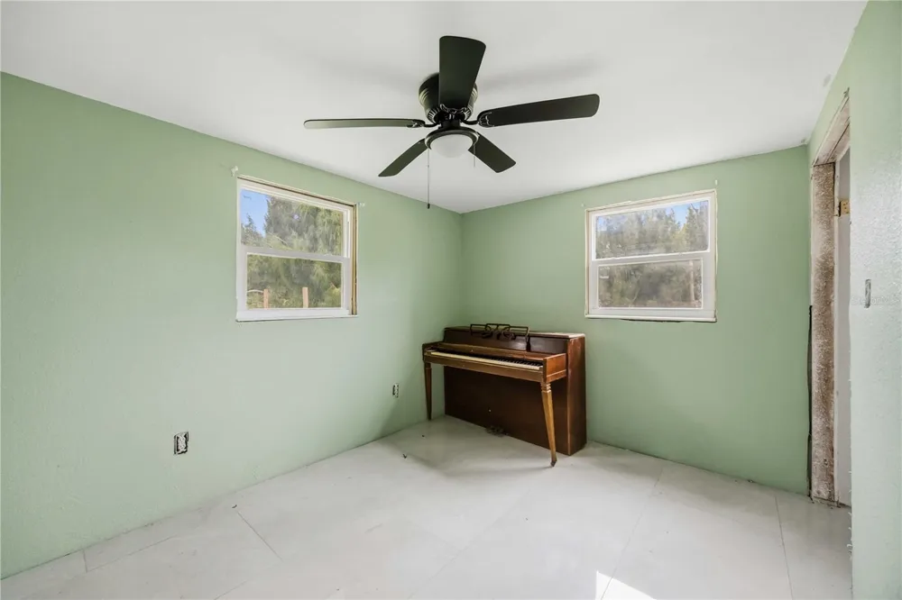 4275 SOUTHLAND AVENUE Port Charlotte, FL 33953