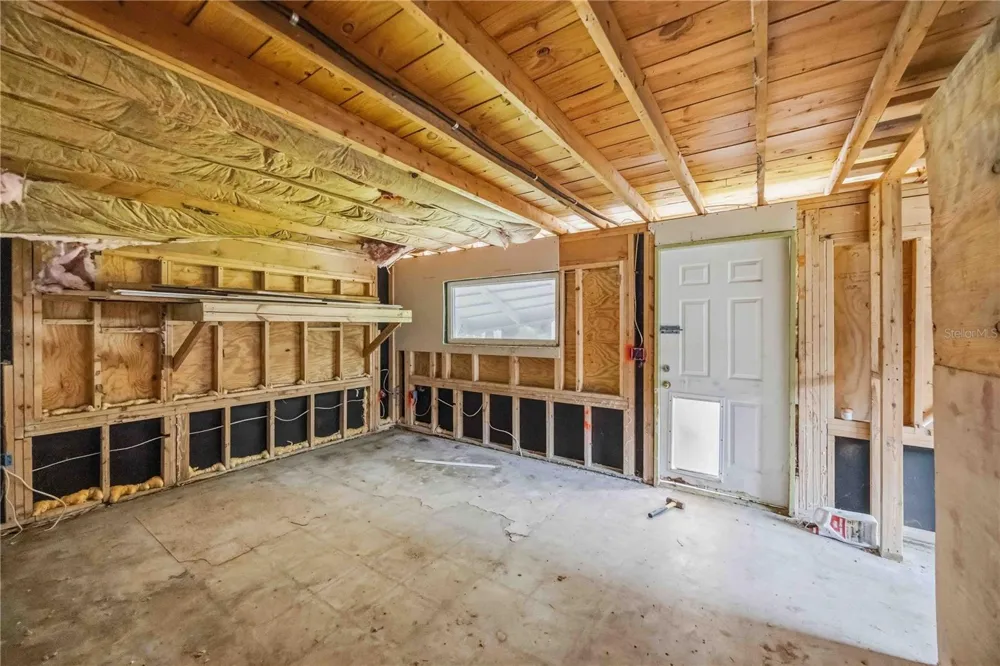 4275 SOUTHLAND AVENUE Port Charlotte, FL 33953