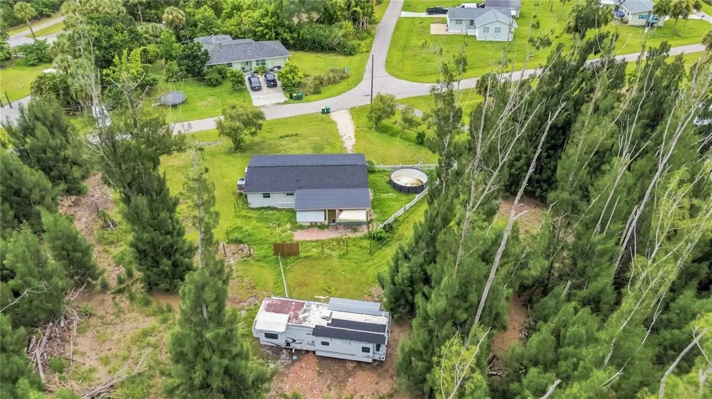 4275 SOUTHLAND AVENUE Port Charlotte, FL 33953