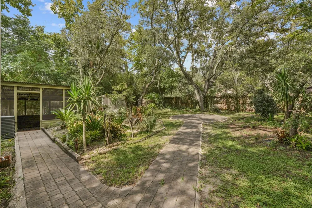 280 HUNTERS POINT TRAIL Longwood, FL 32779