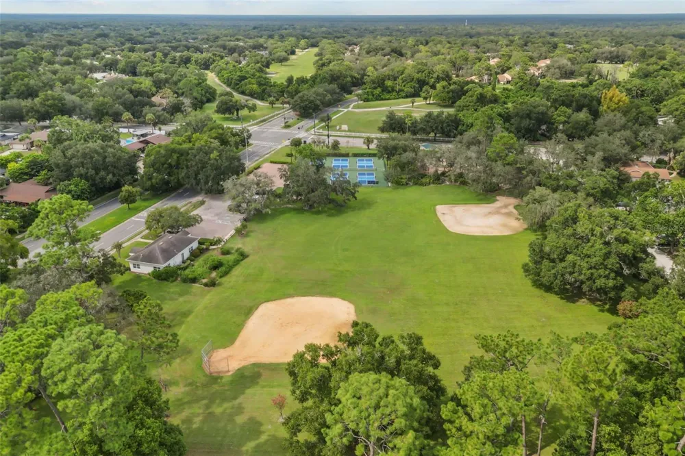 280 HUNTERS POINT TRAIL Longwood, FL 32779
