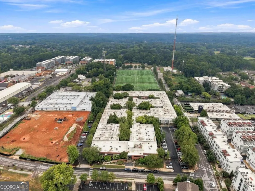 195 Arizona AVE NE Atlanta, GA 30307