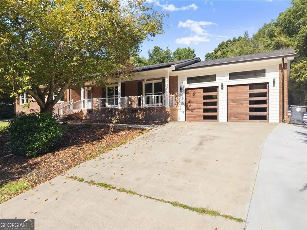 1492 Burns DR NE Gainesville, GA 30501