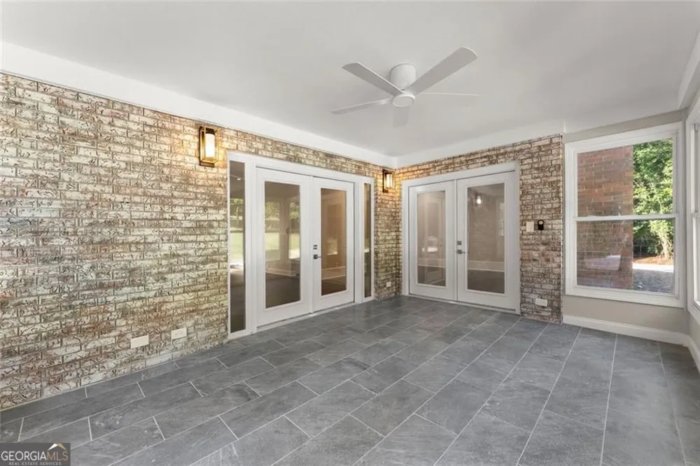 1492 Burns DR NE Gainesville, GA 30501