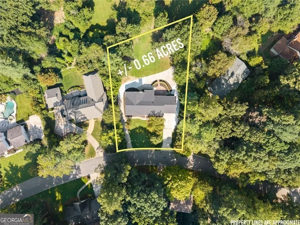 1492 Burns DR NE Gainesville, GA 30501