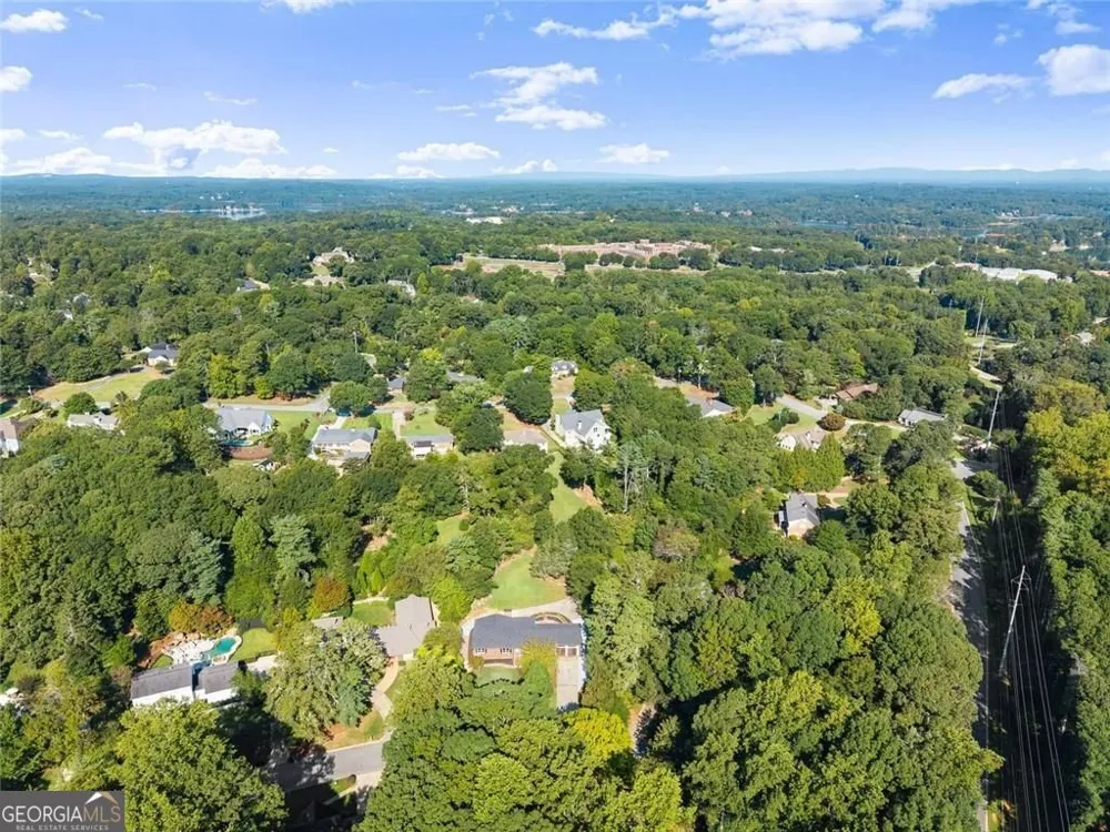 1492 Burns DR NE Gainesville, GA 30501