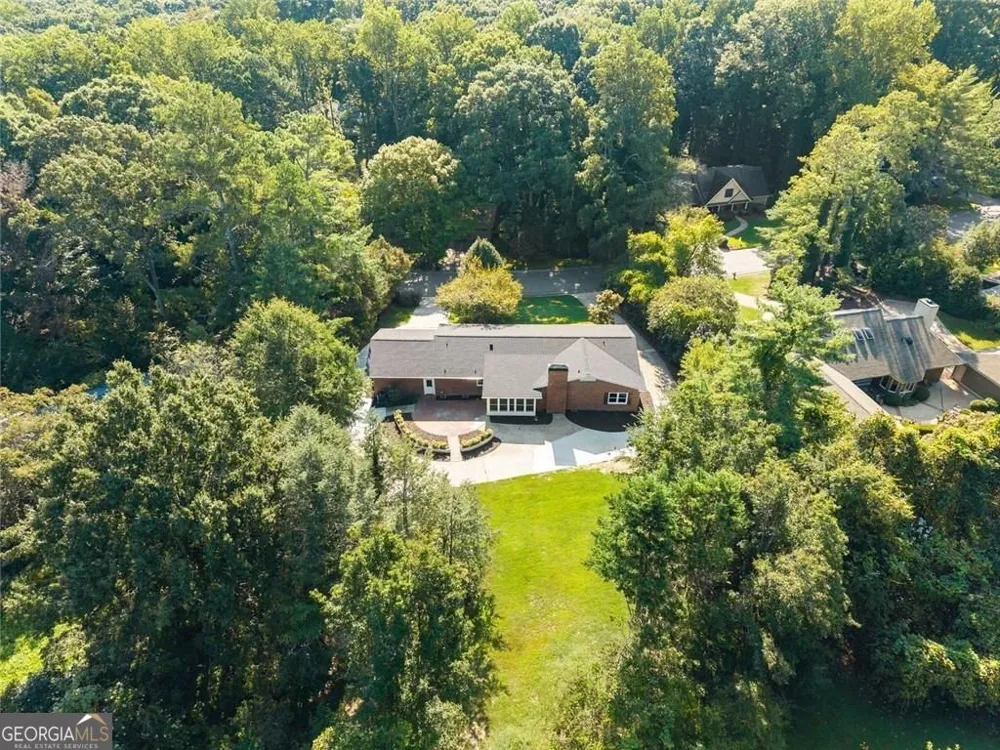 1492 Burns DR NE Gainesville, GA 30501