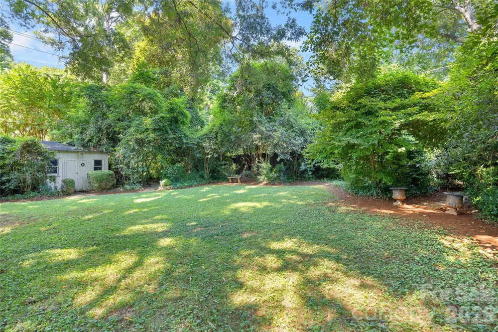 1838 S Wendover Road Charlotte, NC 28211