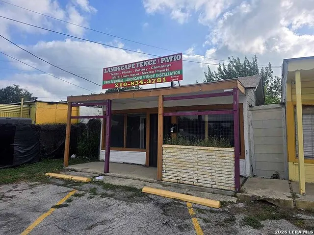 1500 FREDERICKSBURG RD San Antonio, TX 78201