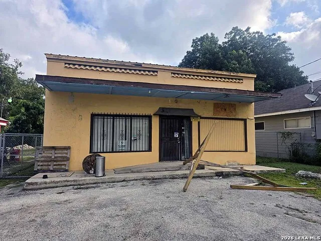 1500 FREDERICKSBURG RD San Antonio, TX 78201