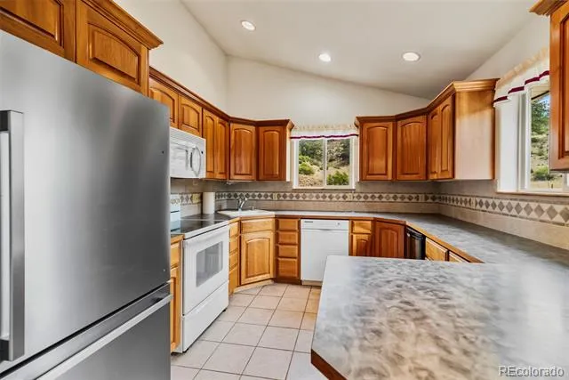 122 W Cline Drive Shawnee, CO 80475