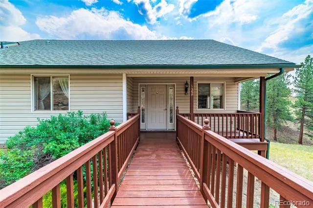 122 W Cline Drive Shawnee, CO 80475