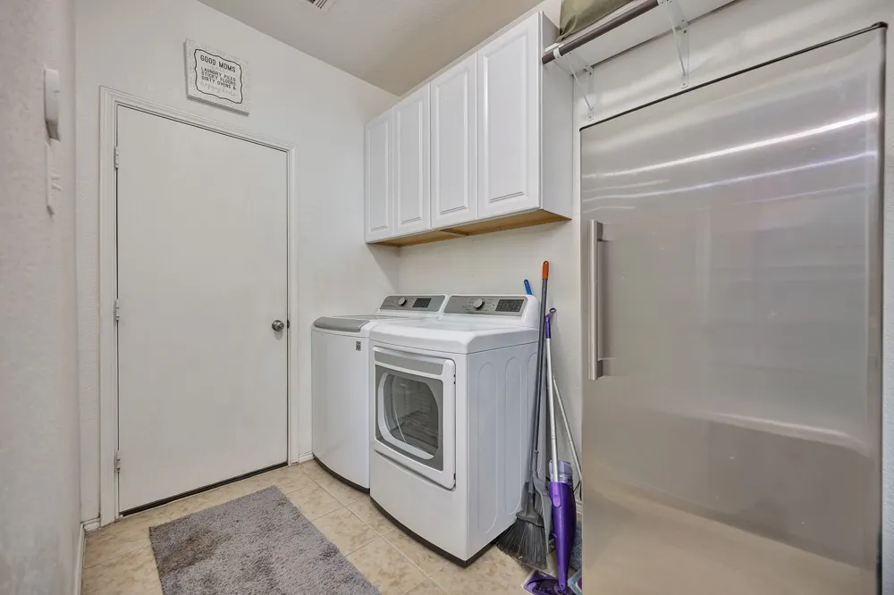 8105 Kurgan Trail Fort Worth, TX 76131