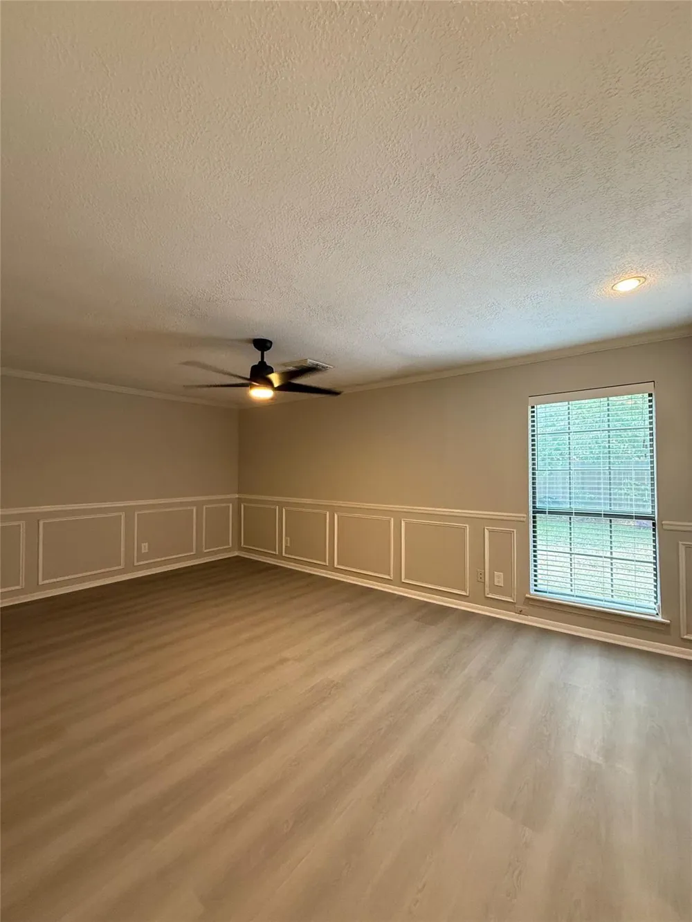 1042 Cascade Creek Drive Katy, TX 77450