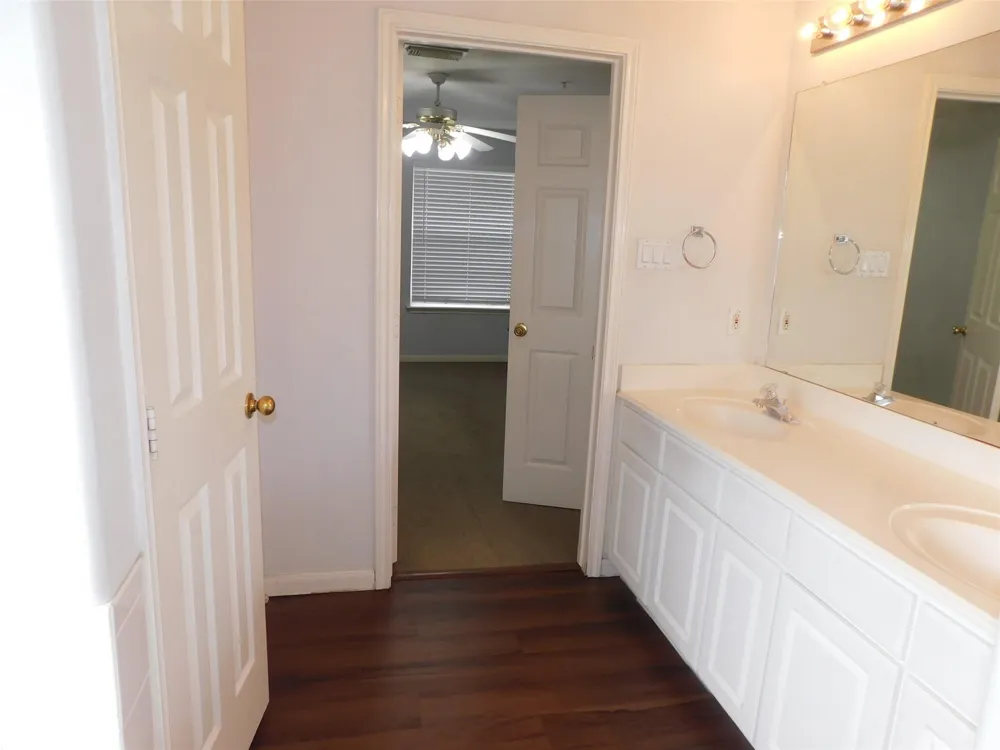 2710 Grants Lake Boulevard #K1 Sugar Land, TX 77479
