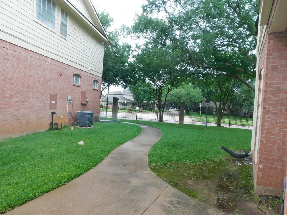 2710 Grants Lake Boulevard #K1 Sugar Land, TX 77479