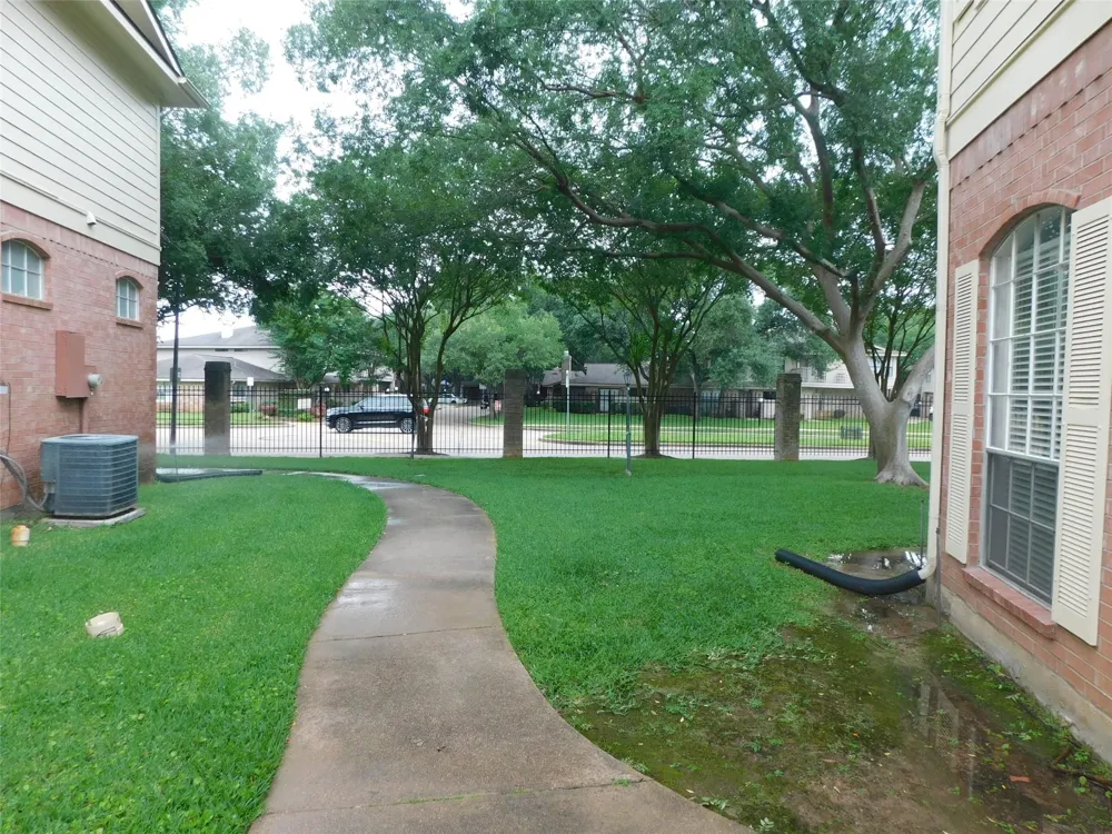 2710 Grants Lake Boulevard #K1 Sugar Land, TX 77479