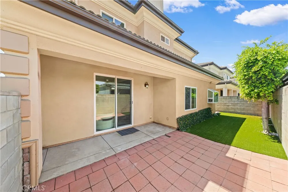 5343 Santa Anita Avenue Temple City, CA 91780