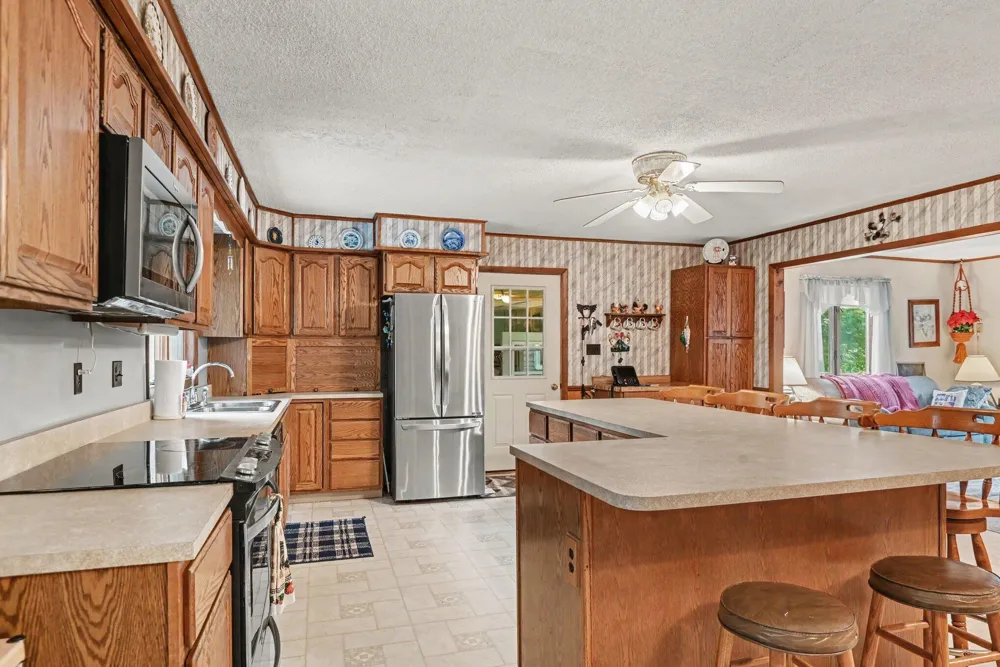 12909 60th Street Bangor, MI 49013