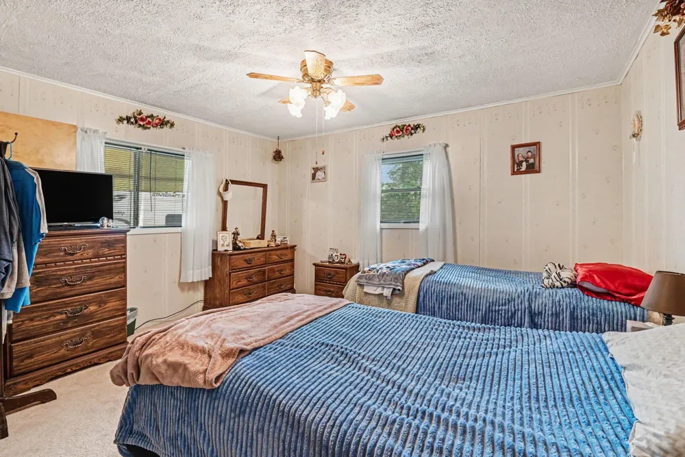 12909 60th Street Bangor, MI 49013