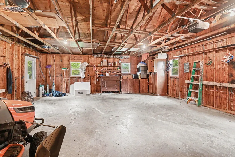 12909 60th Street Bangor, MI 49013