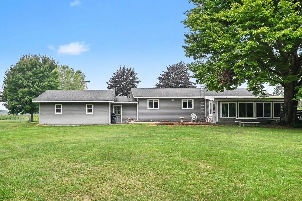 12909 60th Street Bangor, MI 49013