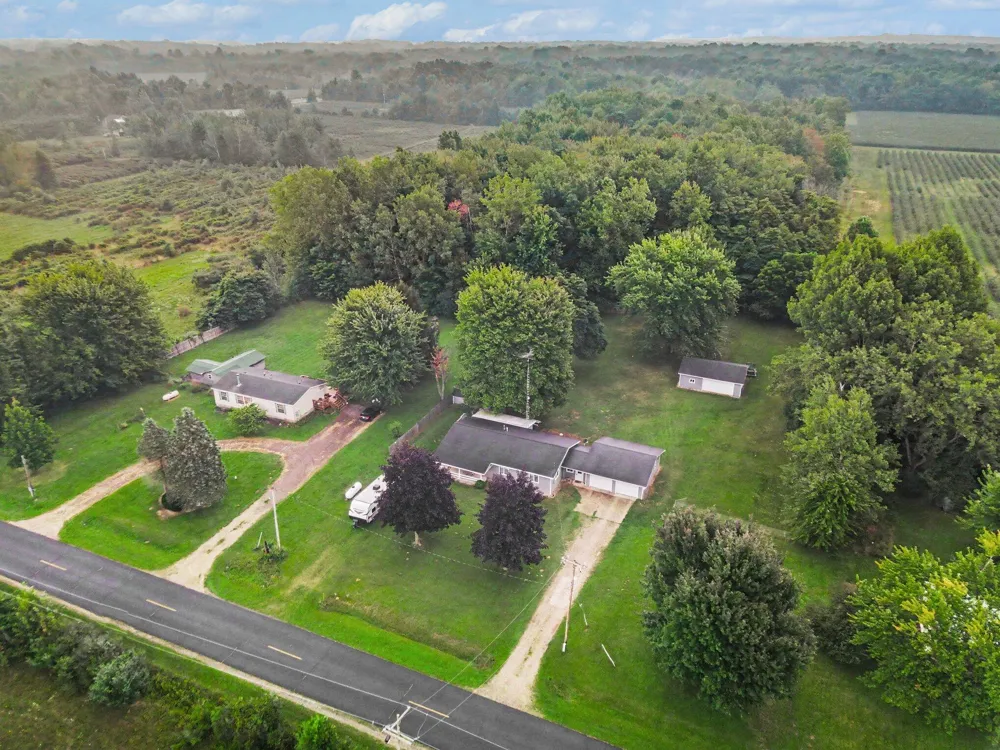 12909 60th Street Bangor, MI 49013