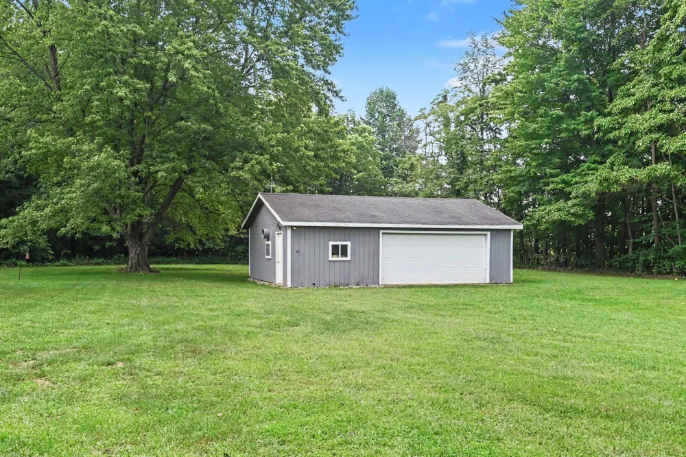 12909 60th Street Bangor, MI 49013