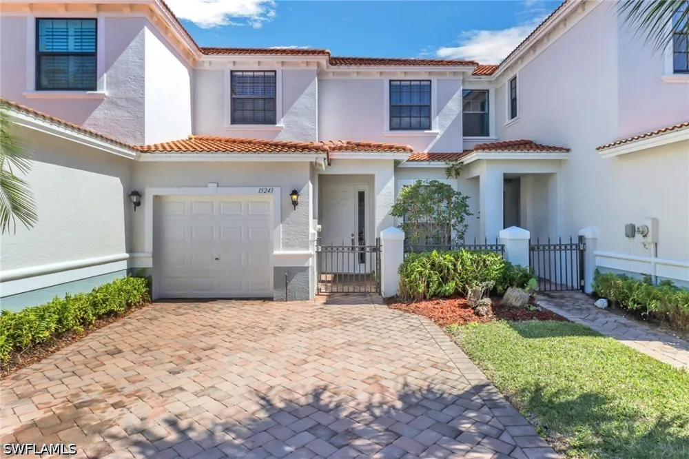 Summit Place Circle #247 Naples, FL 34119