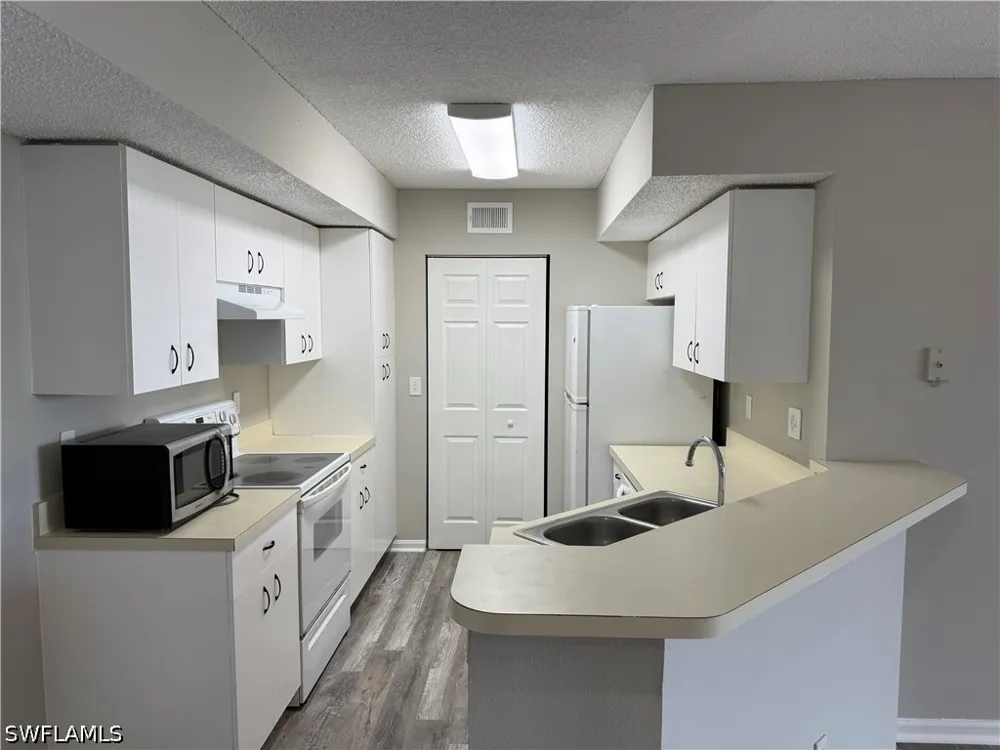 Eagle Ridge Drive #725 Fort Myers, FL 33912
