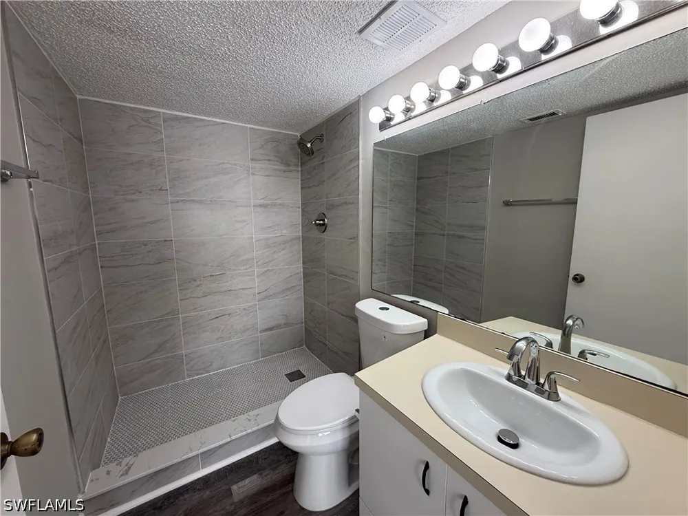 Eagle Ridge Drive #725 Fort Myers, FL 33912