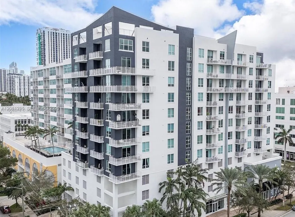 2275 Biscayne Blvd #1004 Miami, FL 33137