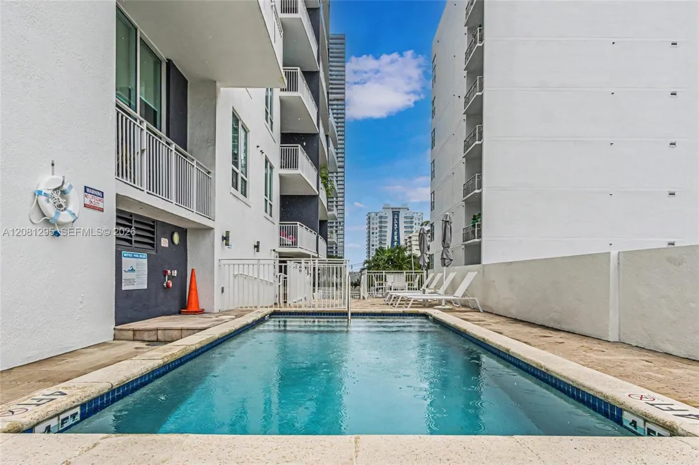 2275 Biscayne Blvd #1004 Miami, FL 33137