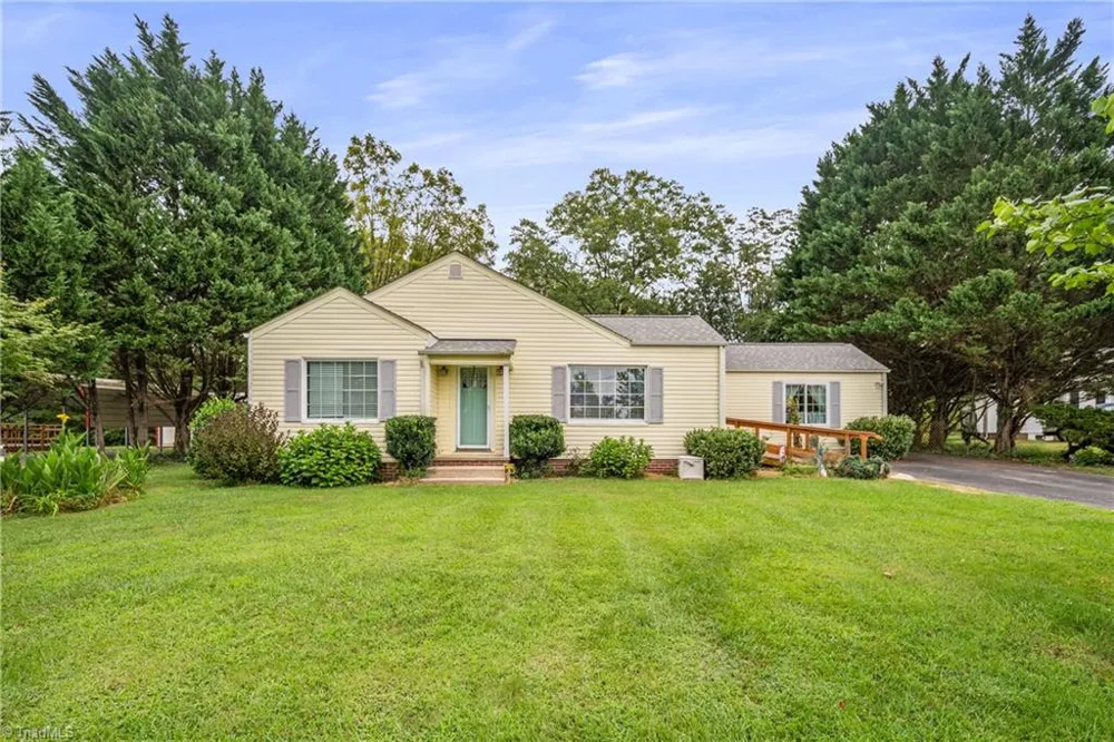 204 Carson Road Pilot Mountain, NC 27041